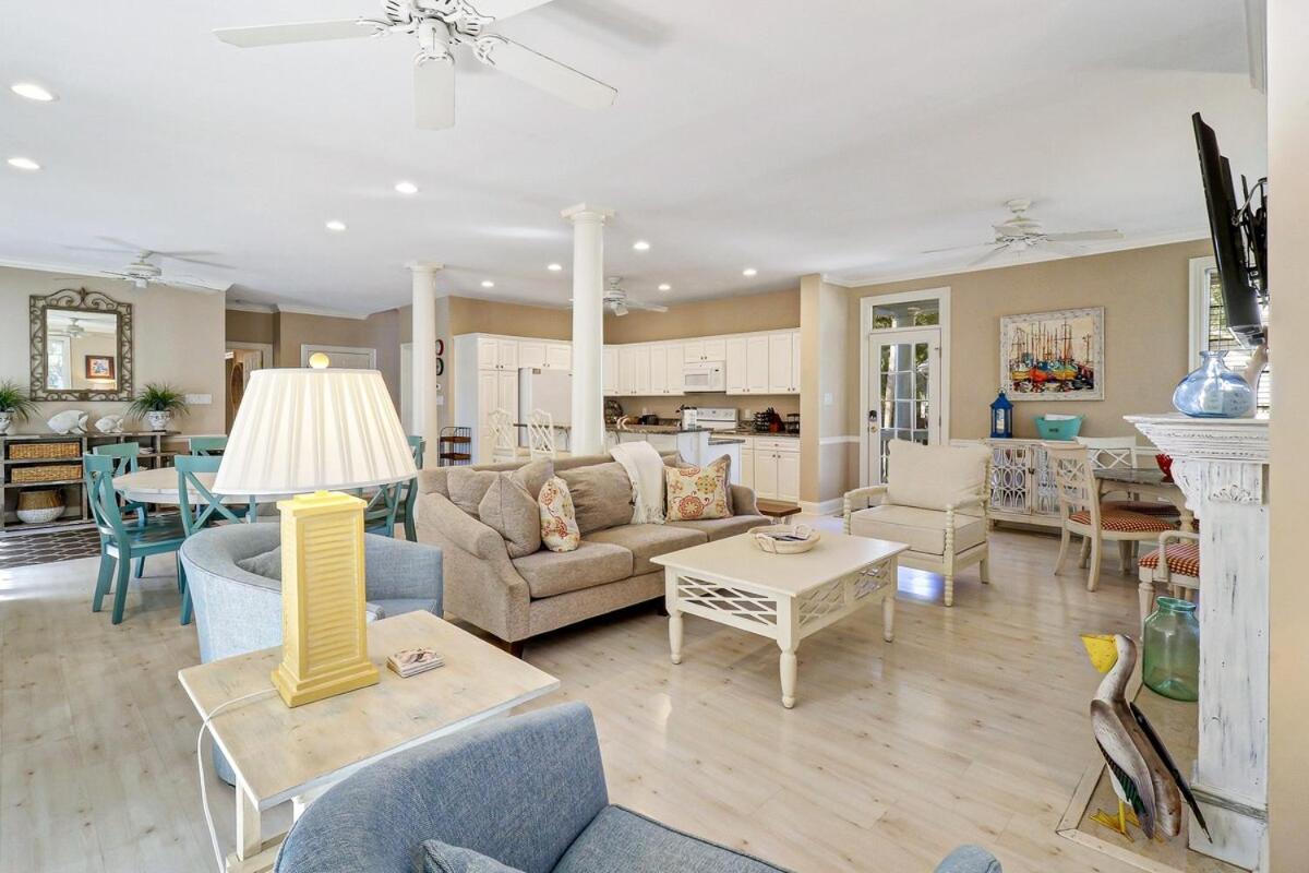 6 Bd 4 And One Half Bath Family Friendly Beach Home With Heated Pool Just A Block To The Beach Hilton Head Island Ngoại thất bức ảnh