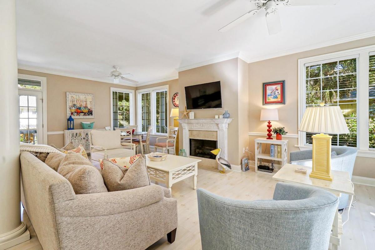 6 Bd 4 And One Half Bath Family Friendly Beach Home With Heated Pool Just A Block To The Beach Hilton Head Island Ngoại thất bức ảnh